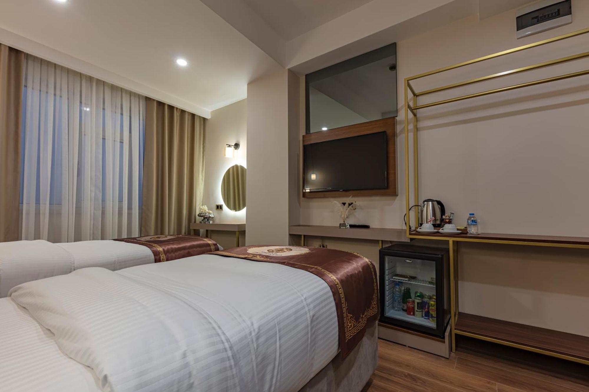 Grand Hamit By Karadayi Airport Hotel Arnavutkoy Exterior photo